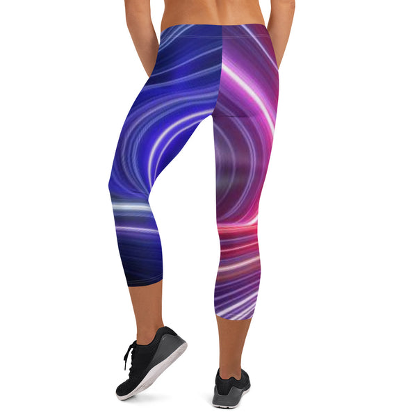 BLOODLINE LIGHT Capri Leggings